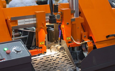 南丰龙门带锯床具备哪些优点？